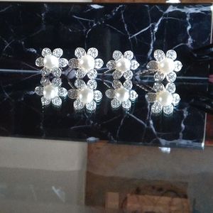 Ḋȧv̇i̇ḋ'ṡ Ḃṙi̇ḋȧl̇ Ḣȧi̇ṙ Ṗi̇ṅṡ